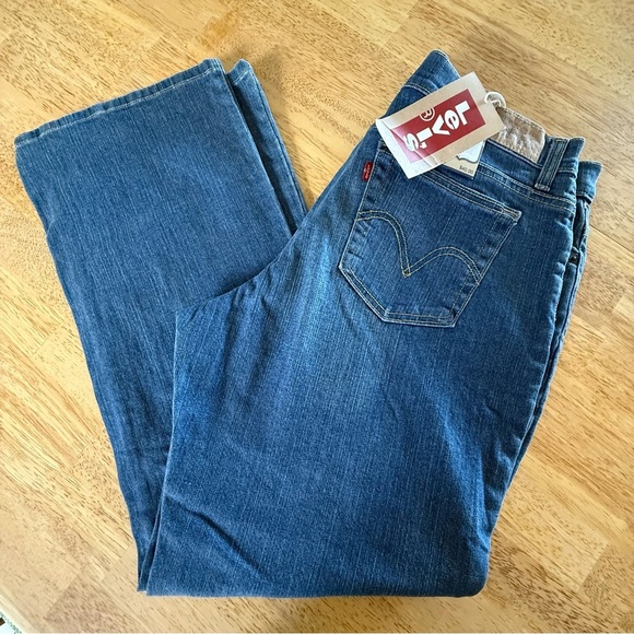 NWT Levi's Relaxed Boot Cut 550 16 Short Misses Indigo Jeans classic rise - Picture 1 of 14